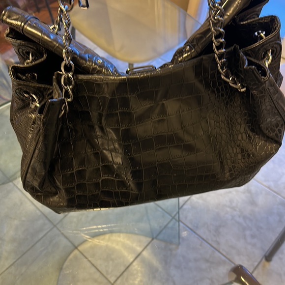 Charles and Keith Handbag/tote - Picture 2 of 5